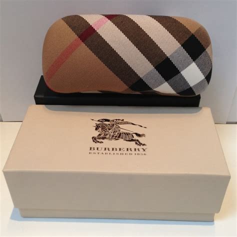 burberry glasses case price